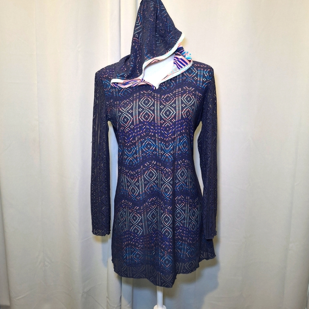 Title Nine Women's Blue Long Sleeve Hood Tunic Swim Coverup/Multicolor lining S